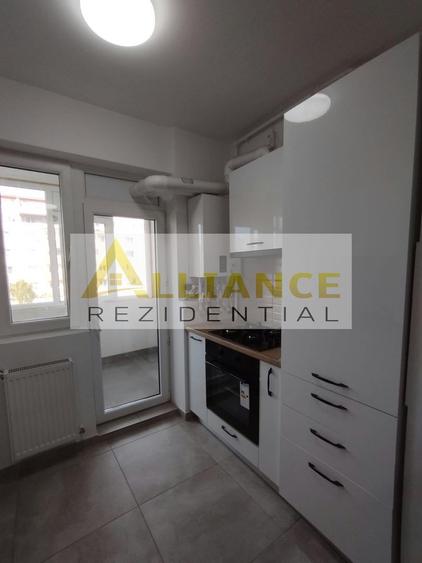 2 CAMERE | 41,8 MP | BIRUINTEI 7 | METROU I PARCARE