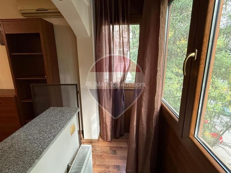 VANZARE Apartament cu 2 camere in zona Favorit Drumul Taberei - 11