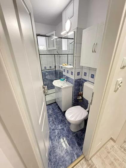 Apartament 2 camere, semidecomandat, 58 mp, ac, balcon, metrou, Parc Bazilescu
