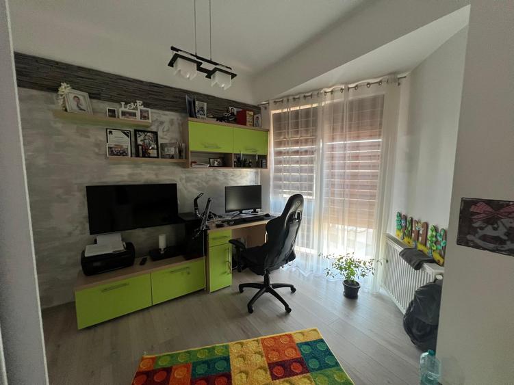Apartament modern cu 3 camere și terasă, (optional  3 locuri parcare) -180.000 €