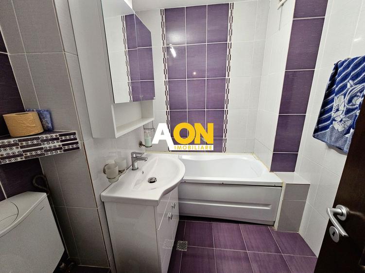 Apartament 3 camere decomandat, etaj 2, ultracentral, zona Primarie
