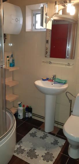 Închiriez apartament cu o cameră in Nicolina