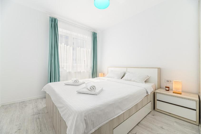 Proprietar Inchiriez apartament 2 camere Coresi, 550 E/luna