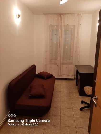 De inchiriat ap 3 camere la Medicina
