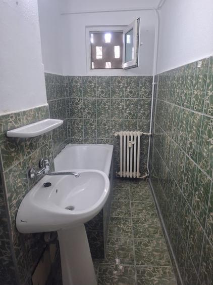 Apartament 2 camere, 40.81 mp, zona Malul Rosu