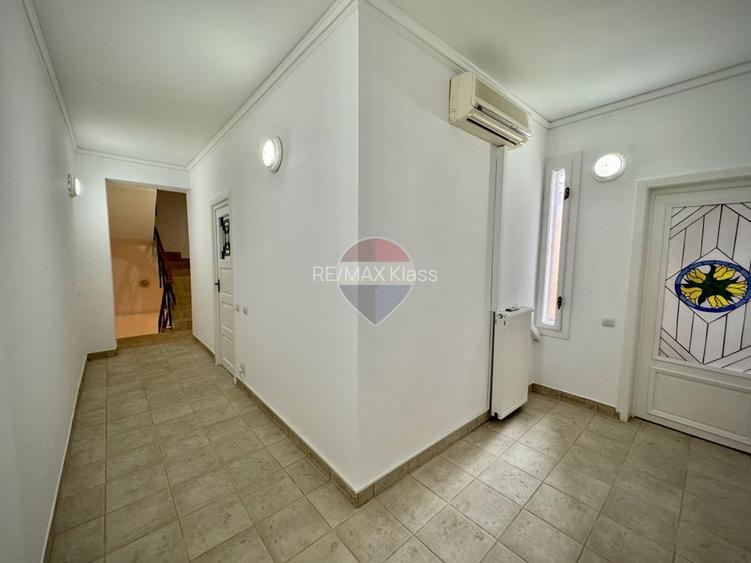 Vila cu 7 camere de închiriat în zona Domenii - 5