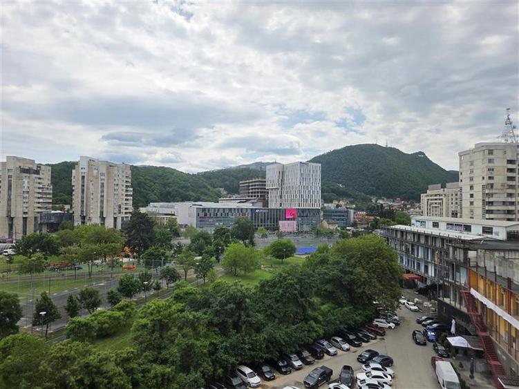 3 Apartamente de vanzare Centrul Civic pretabile birouri