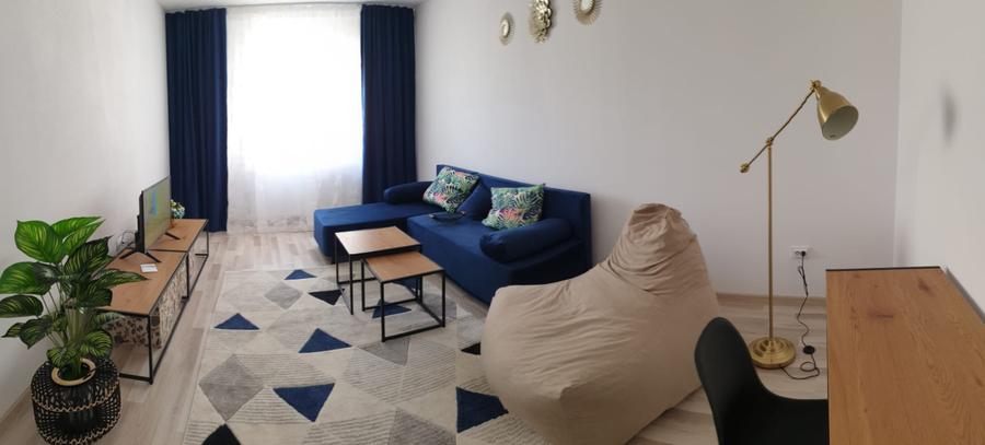 Apartament 4 camere, 100 mp (împartit în 2 ap. decomandate), zona 1 Mai