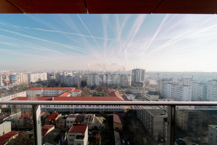 Triplex 3 camere Dristor, centrală, parcare, an 2008, 200 mp