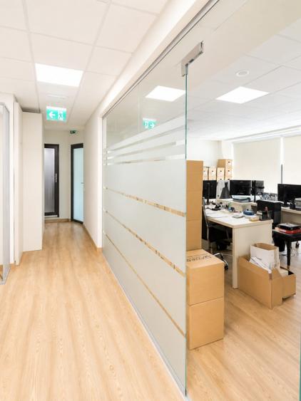 Spatiu comercial Ultracentral, langa Banca Transilvania, zona Office