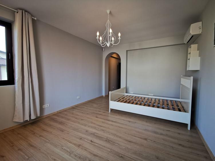 Vila cocheta cu spatii generoase si gradina de 350 mp