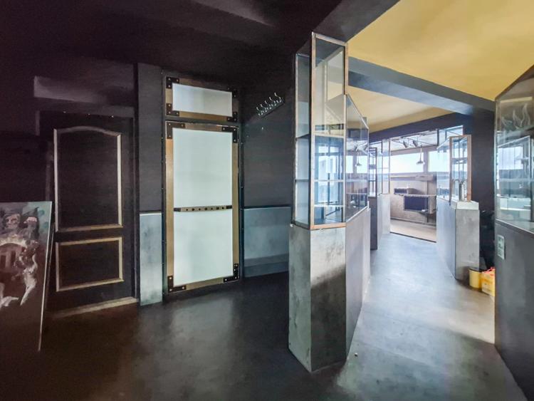 Spatiu comercial - 162mp / Parcari - zona Platinia