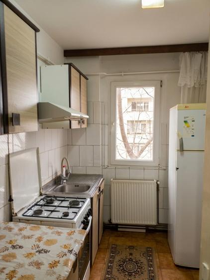Apartament 2 camere de inchiriat zona Podu Ros