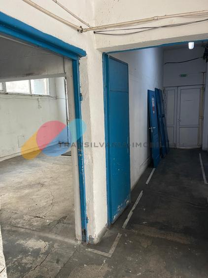 Spațiu service auto/depozitare/productie– 235 mp, zonă Clujana - P-ta 1 Mai