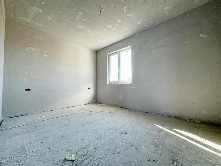 Duplex 4 camere, 110 mp utili, 200mp teren - Giroc