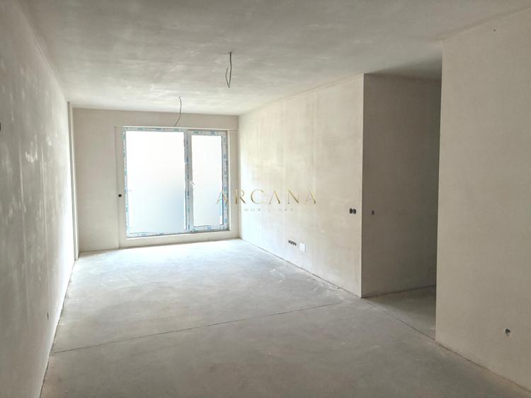Apartament 3 camere 73 mp bloc 2026 Semicentral