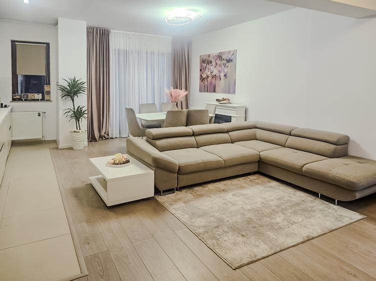 APARTAMENT ELEGANT 3 CAMERE CU GRADINA SISESTI