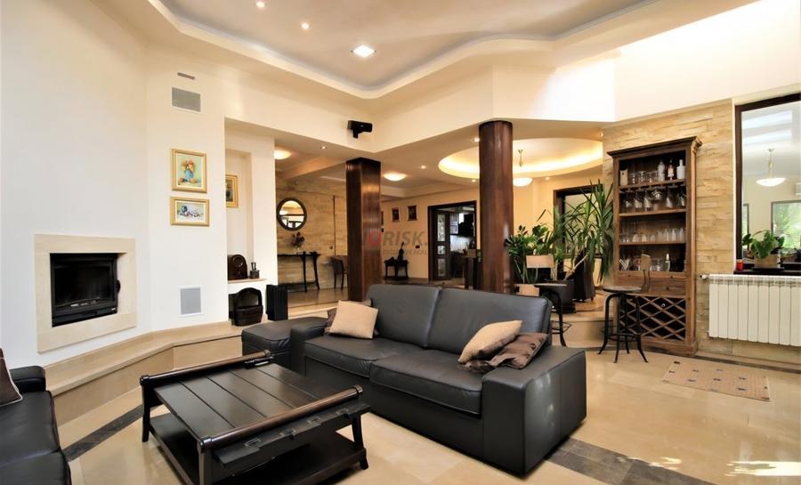 Vila exclusivistă – Buftea – Oportunitate unică!