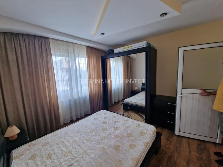 Vest se vinde apartament decomandat doua camere pret 81000 euro negociabil. - 12