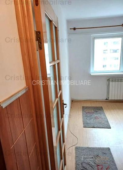 Ultracentral  2 cam ARATA BINE confort 1 Decomandat zona Calarasi - 6