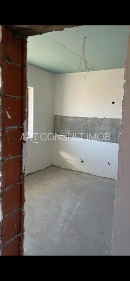 Casa la gri | Berceni | 16 Panouri | 4 Camere | Curte 320 mp | An 2018 - 7