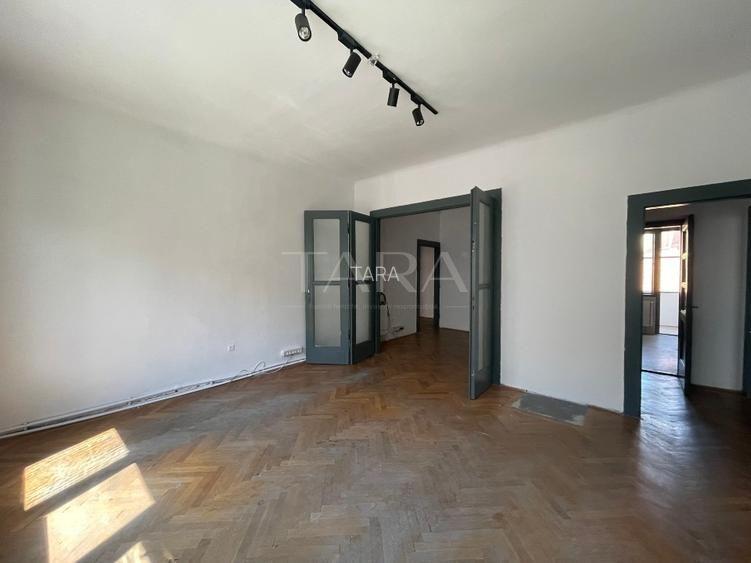 Apartament cu farmec istoric, în zona Piața Unirii. - 2