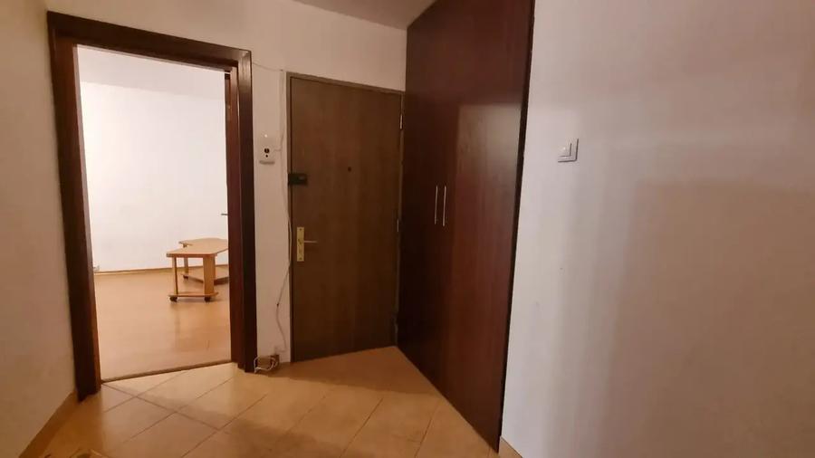 3 camere decomandat Eroii Revoluției → Brâncoveanu, aproape de metrou