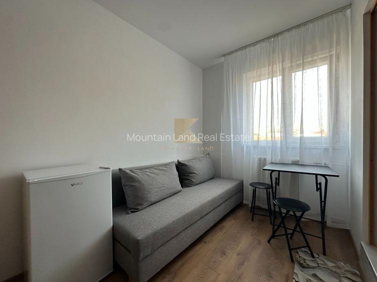 Camera cu baie, renovata complet, Str. Serii 2, prima inchiriere - 4