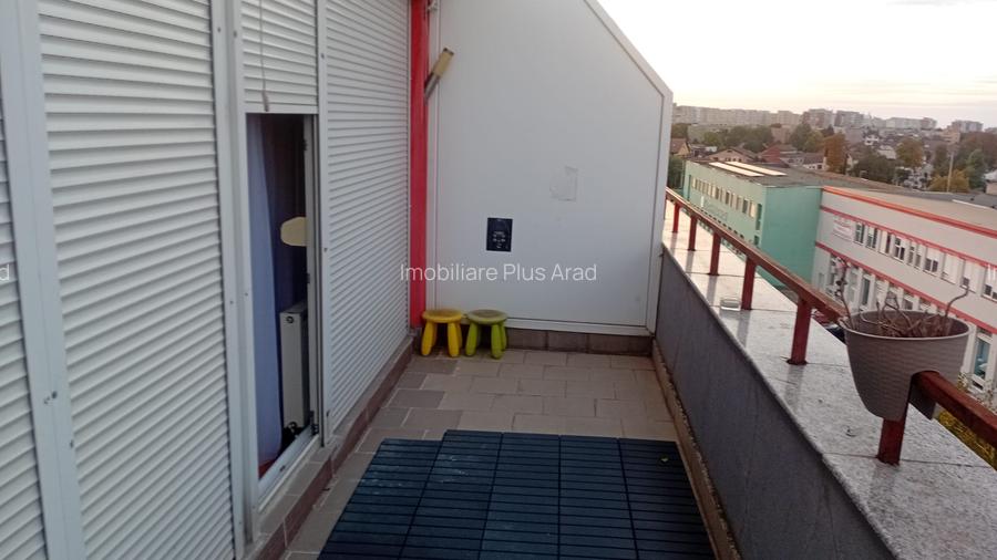 De vanzare   Ap 3 camere la Ared UTA bun pentru investitie - 4