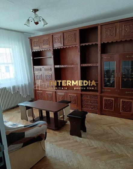 APARTAMENT 3 CAMERE DECOMANDAT I 2 BAI I 2 BALCOANE I 70 MP I CETATE I