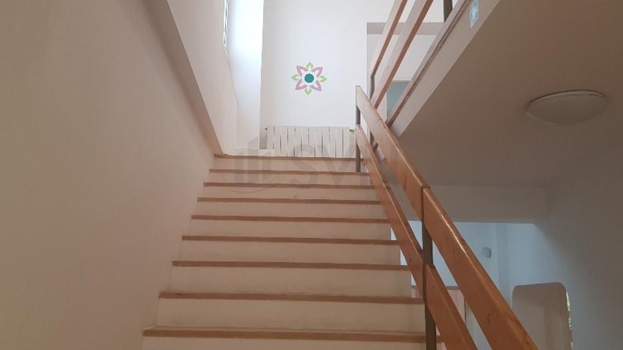REC0003358 Vila de Vanzare I 10 Camere I Pretabila Comercial sau Birouri I Piata