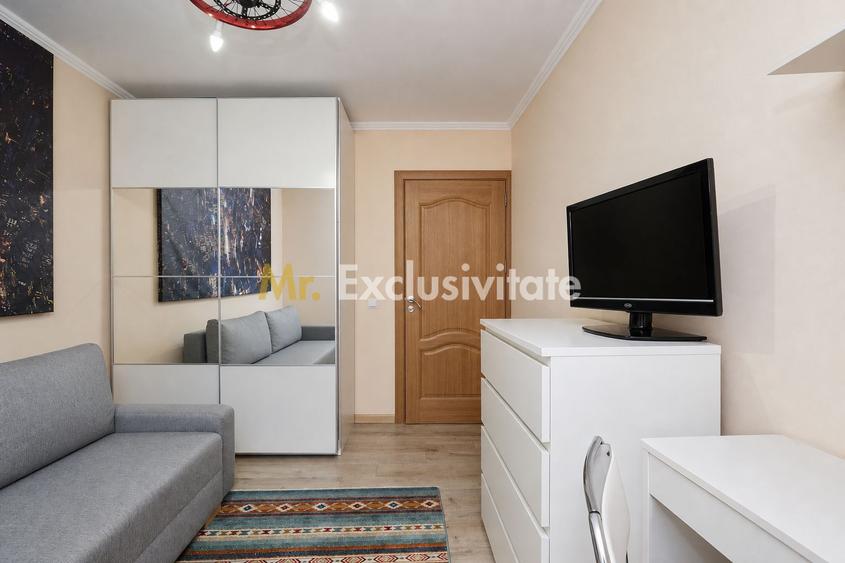 Apartament cu 3 camere, 2 băi și balcon închis | Exercițiu