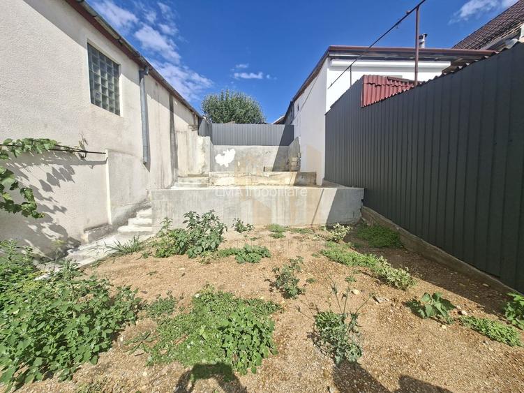 Apartament 2 camere semidecomandat Brasovul vechi - 18