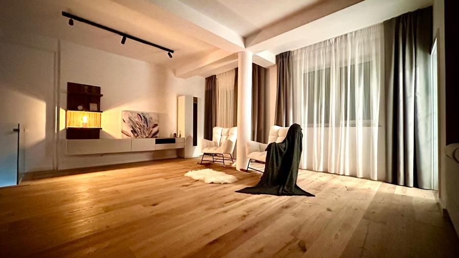 Inchiriere Penthouse 4 Camere Iancu Nicolae