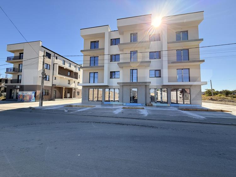 Apartament SD de 2 camere, 66 mp, la cheie, et. 3, zona Ford