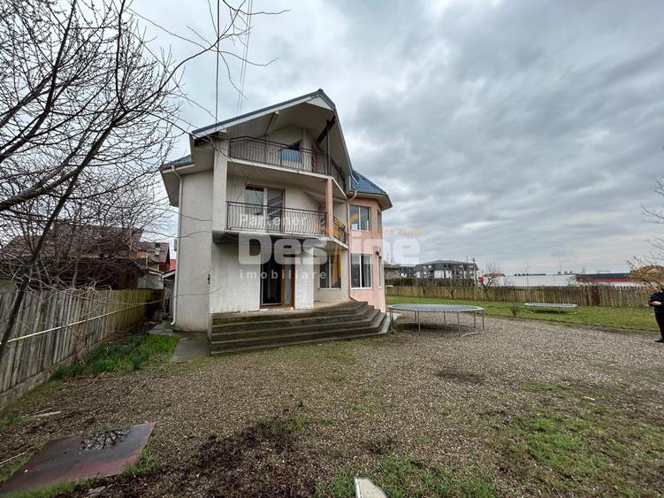 Vila pretabila Pensiune/Cresa/Azil Fermelor 300mp 415.000€
