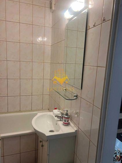 1 camera, Intre Lacuri, Iulius Mall, FSEGA, Centrala proprie