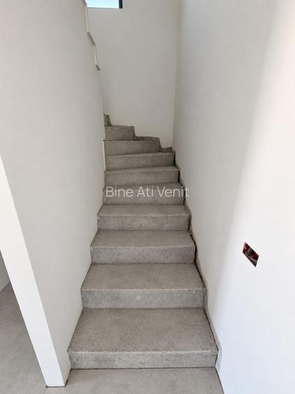Comuna Berceni - Casa 4 Camere 2 Bai 400mp Teren - 13