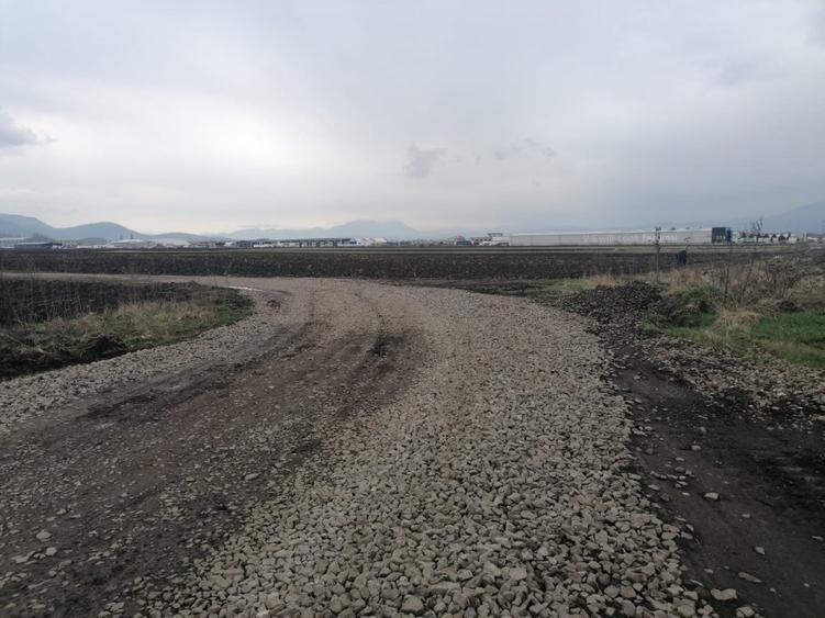 Teren intravilan, zona industriala, Brasov - Stupini.