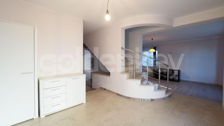 Vila duplex cu 4 dormitoare si 450mp gradina amenajata