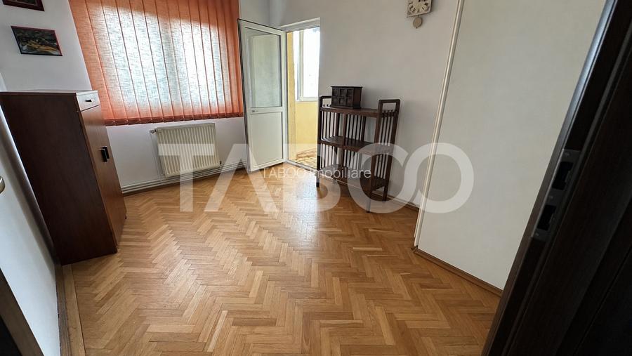 Apartament 4 camere etaj intermediar cu pivnita zona Strand Sibiu - 9