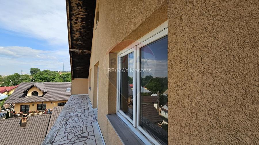 Casă / Vilă cu 12 camere-Sfântu Ilie Vechi, Suceava - 32