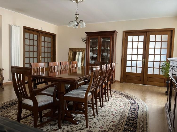 Vilă spațioasă Pipera 6 camere | 538 mp teren | lângă Iancu Nicolae