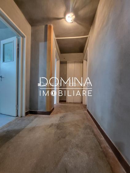 Vânzare apartament cu 3 camere, strada Garofiței, zona 1 Mai - 5