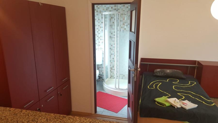 Apartament cu o cameră /35 mp/ intrare separată/ finisat modern
