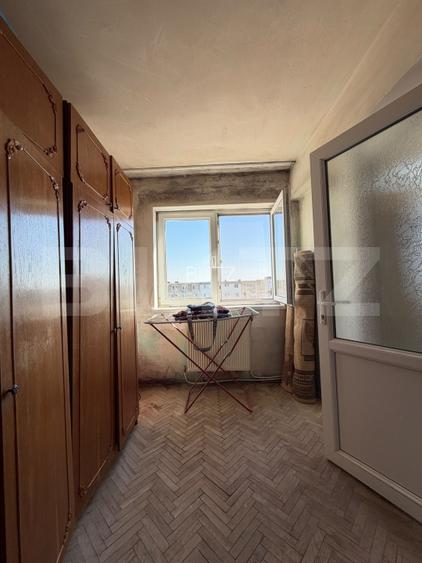 Apartament cu 3 camere, 38mp, de renovat, Micro III - 5