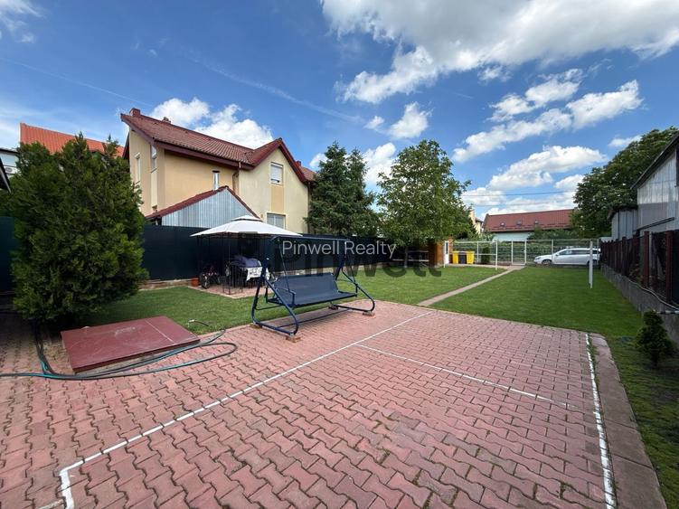 Vila spatioasa| 6 camere| 216 mp | gradina 550 mp| Bd. Pipera - 19