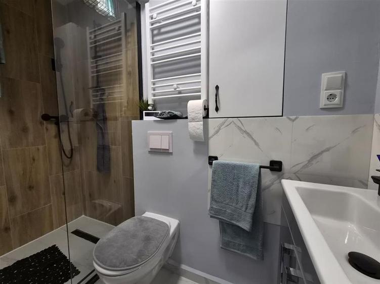 Garsoniera complet mobilata si utilata zona Lazaret