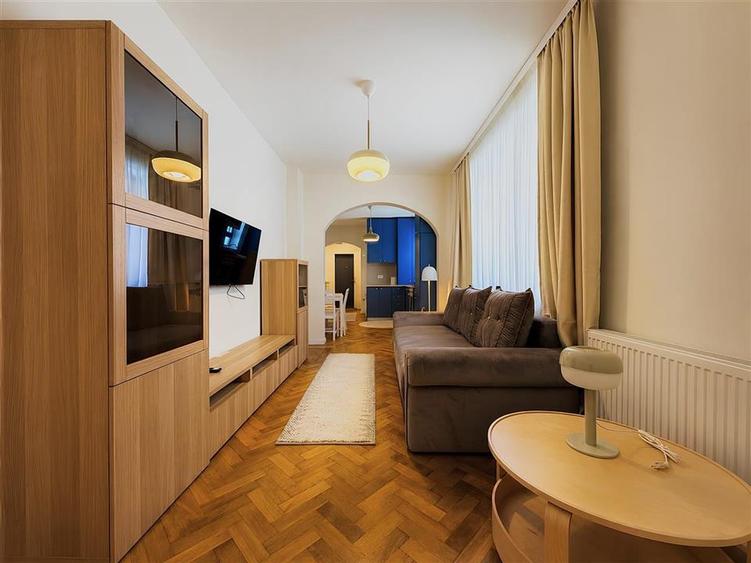 Apartament modern cu 2 camere ultracentral pe str Republicii