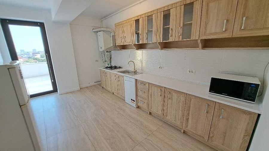 Dorobanti (metrou),apartament  de vanzare cu 4 camere, terase, 2 lifturi
